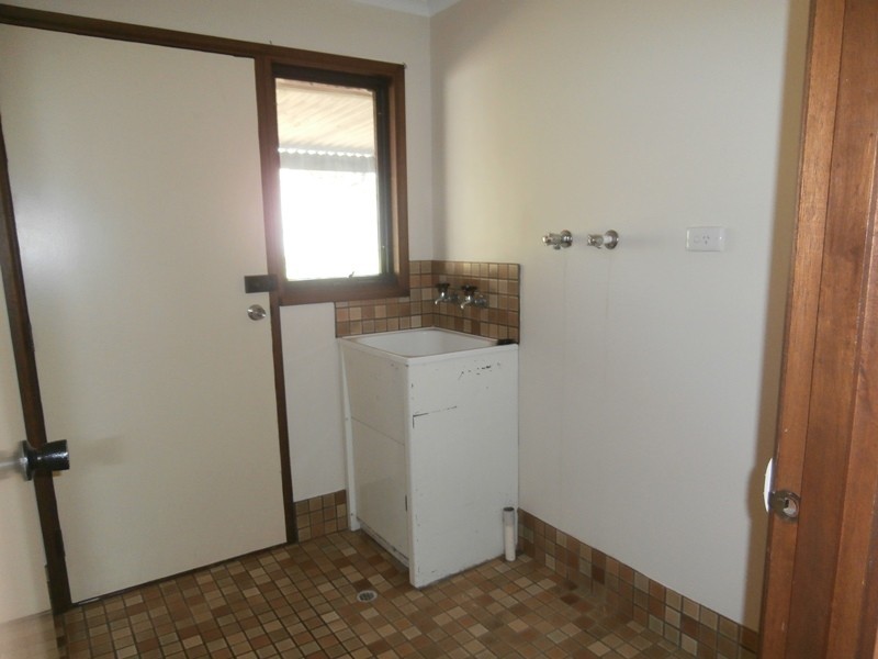 62 Damian Drive, Salisbury Heights SA 5109