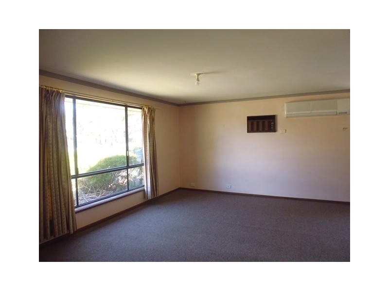 21 Wachtel Crescent, Burton SA 5110