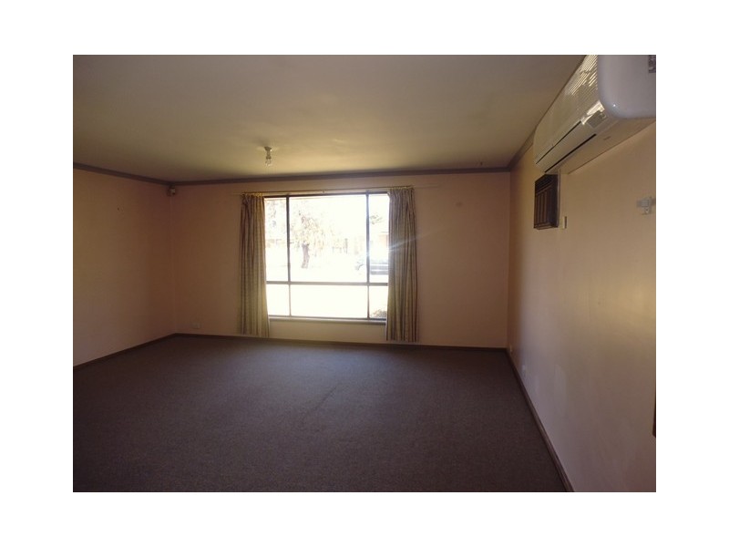 21 Wachtel Crescent, Burton SA 5110