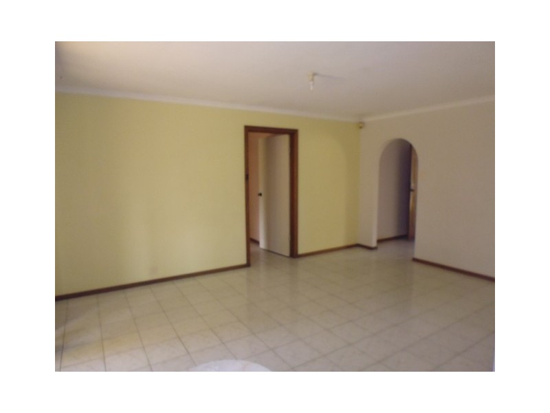 21 Wachtel Crescent, Burton SA 5110