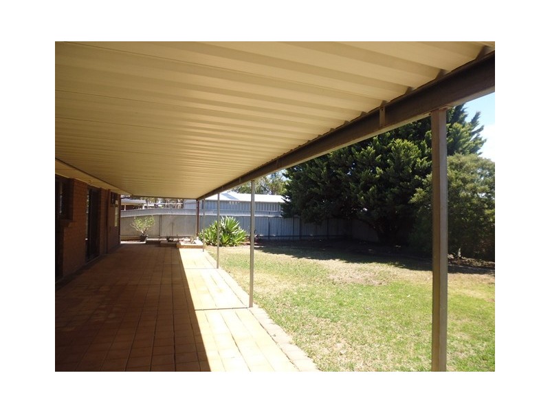 21 Wachtel Crescent, Burton SA 5110