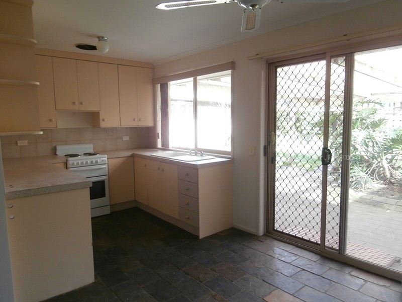 16 Sanctuary Walk, Blakeview SA 5114