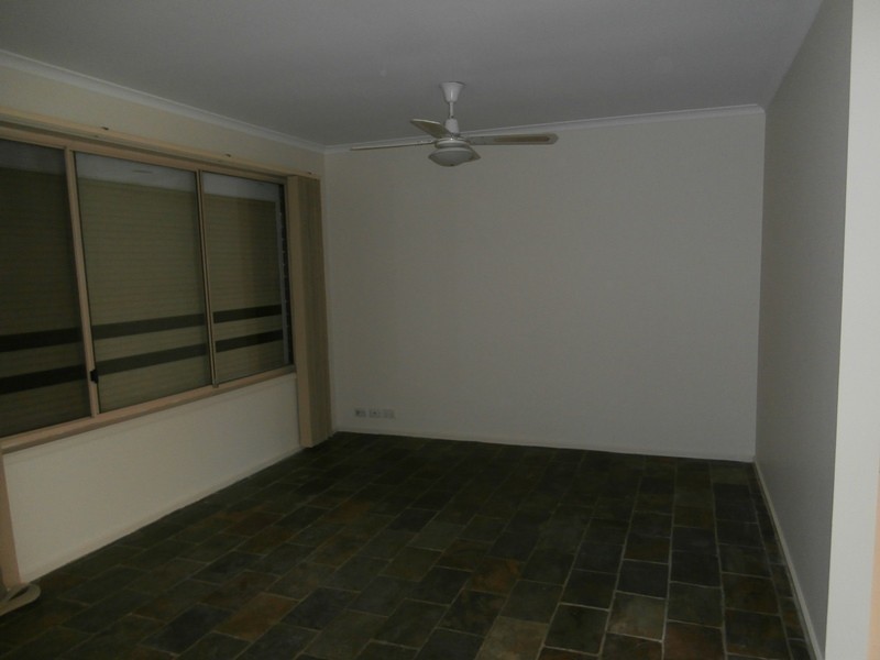 16 Sanctuary Walk, Blakeview SA 5114