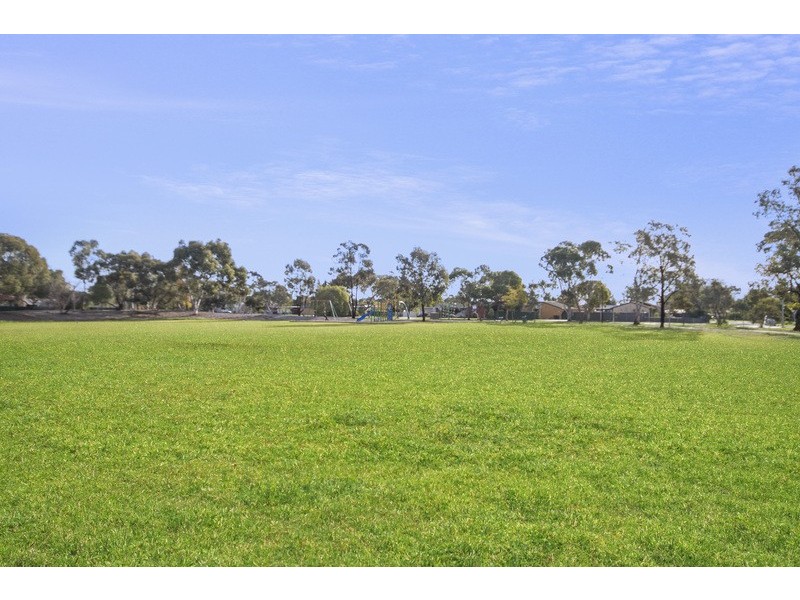 6 Winulta Court, Munno Para SA 5115