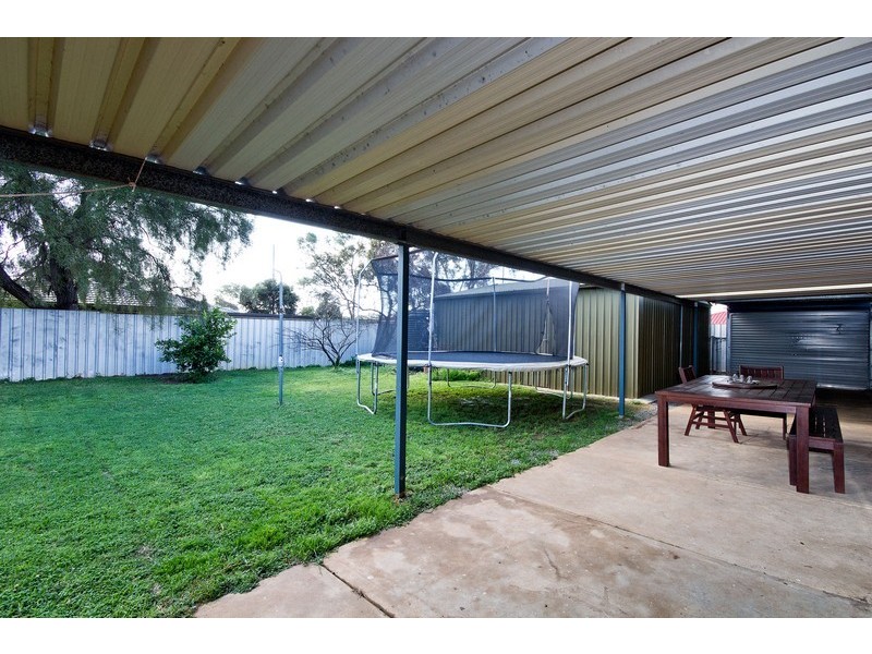 1 Pearson Street, Parafield Gardens SA 5107