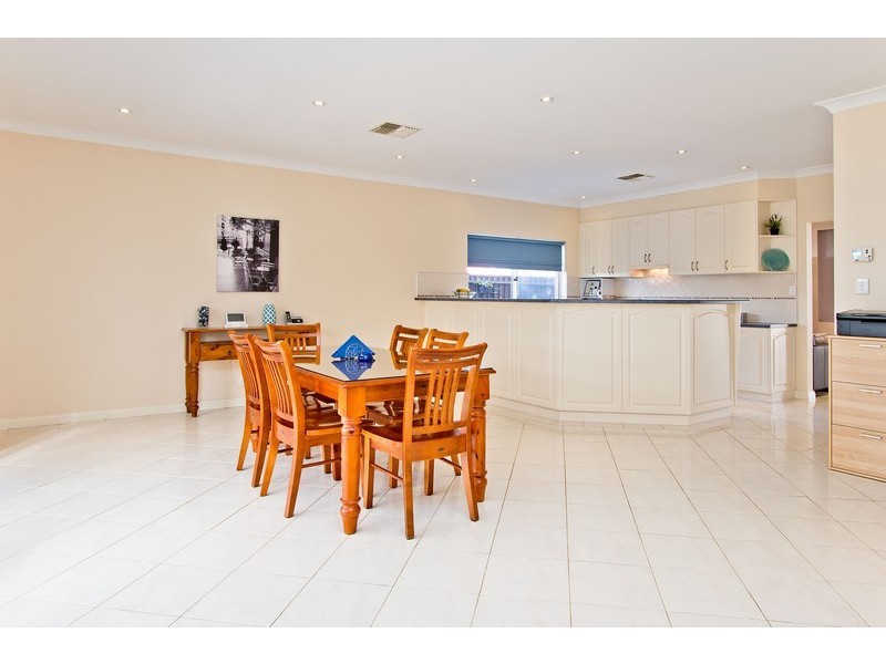 77 Sanctuary Drive, Mawson Lakes SA 5095