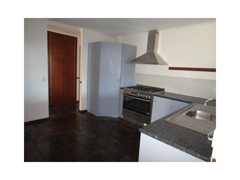 6 Anthony Drive, Hillbank SA 5112