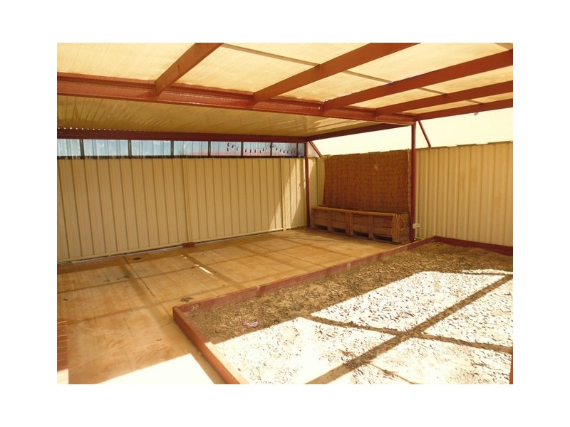 16 Heathpool Street, Burton SA 5110