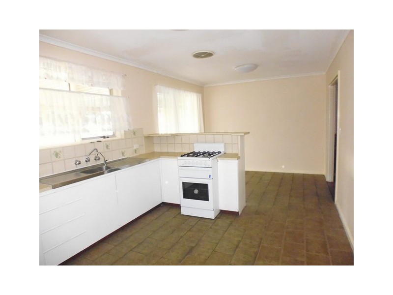 26 Quondong Street, Parafield Gardens SA 5107