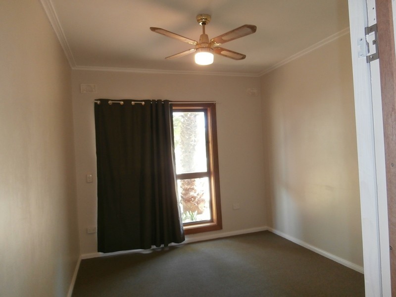 3 Tidcombe Street, Elizabeth Vale SA 5112