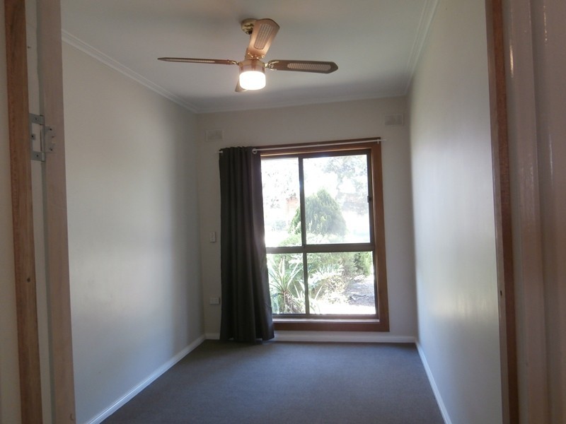 3 Tidcombe Street, Elizabeth Vale SA 5112