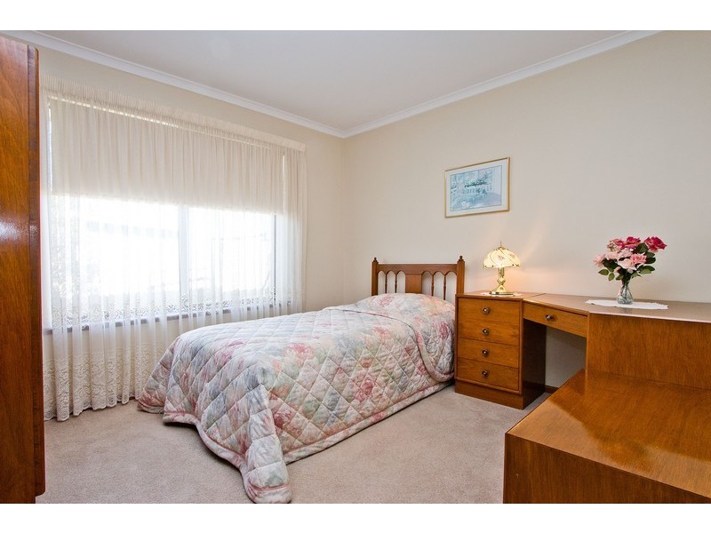 7 Alabar Crescent, Globe Derby Park SA 5110