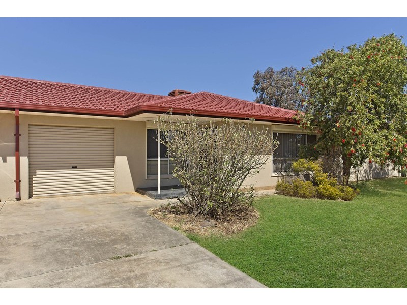 2/11 Meath Avenue, Salisbury Downs SA 5108