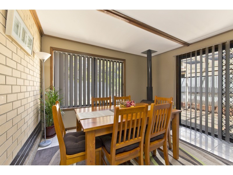 2/11 Meath Avenue, Salisbury Downs SA 5108