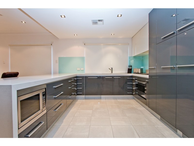 10 Pillie Crescent, Mawson Lakes SA 5095