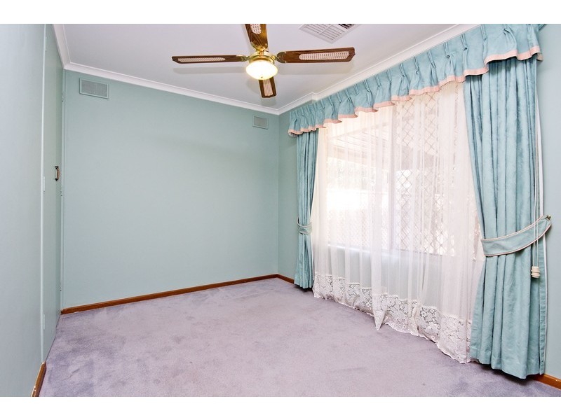 16 Norwich Road, Salisbury East SA 5109