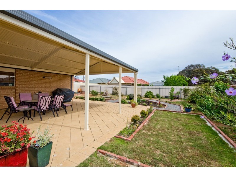 14 Lancelot Grove, Burton SA 5110