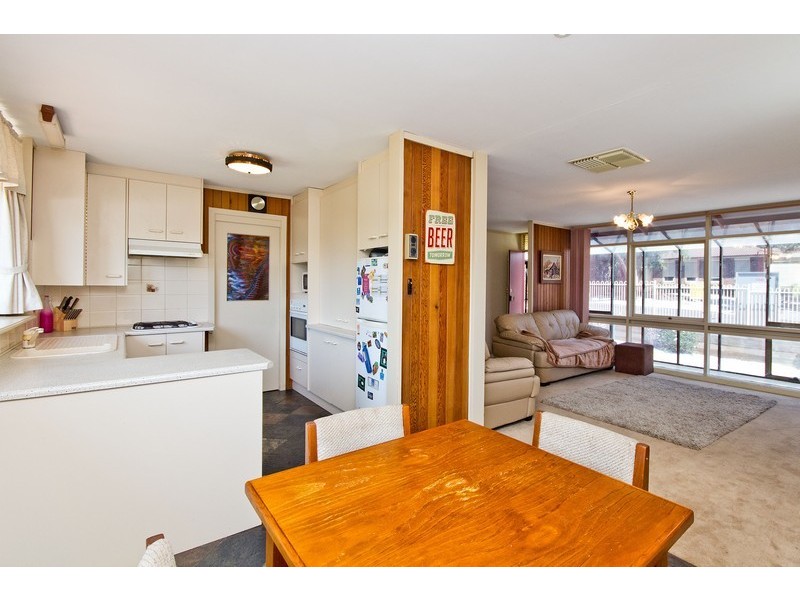 14 Launceston Avenue, Banksia Park SA 5091