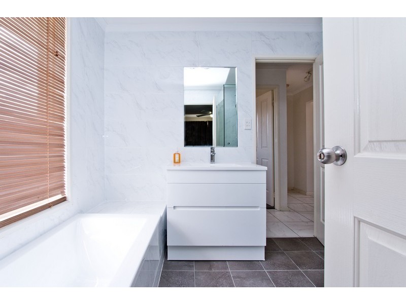 97 Fairbanks Drive, Paralowie SA 5108