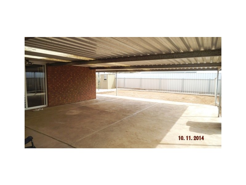 8 Rosa Court, Paralowie SA 5108