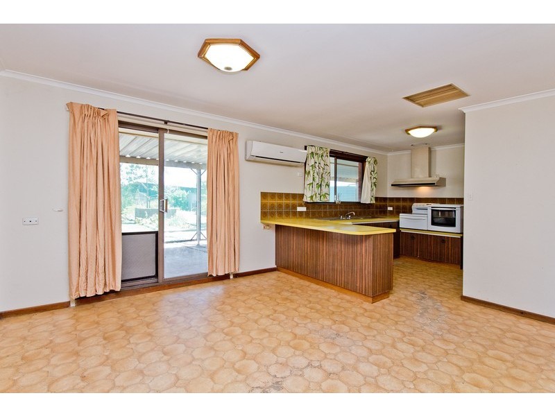 84 Daniel Avenue, Globe Derby Park SA 5110