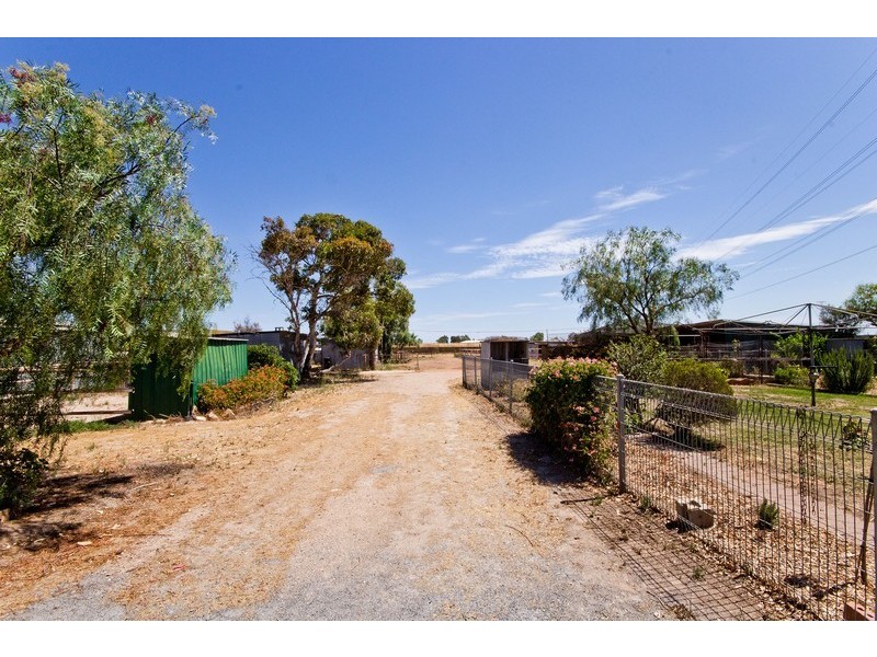 84 Daniel Avenue, Globe Derby Park SA 5110