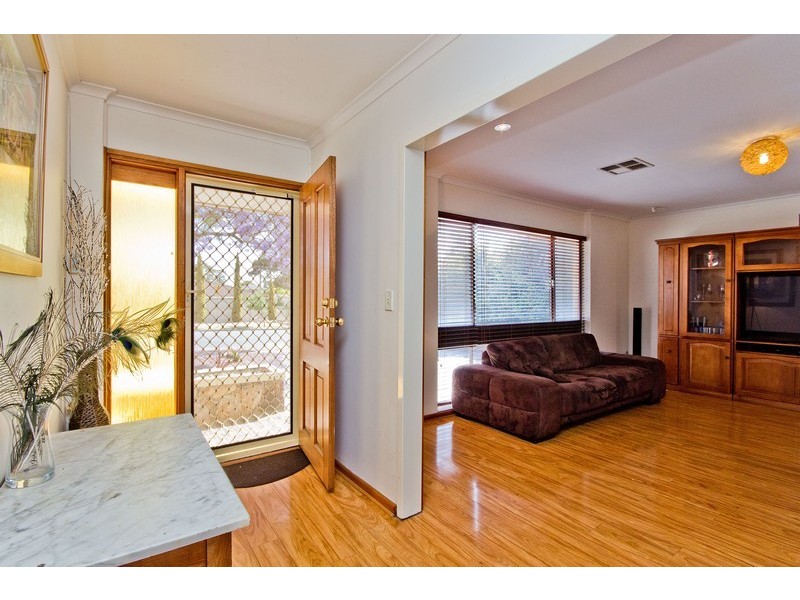 28 Buckingham Drive, Salisbury East SA 5109