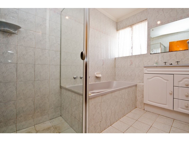 28 Buckingham Drive, Salisbury East SA 5109