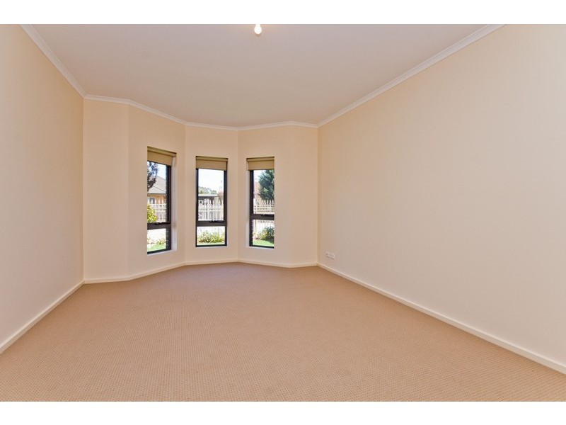 12 Aldershot Road, Salisbury SA 5108