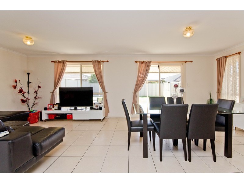 45 Castle Drive, Burton SA 5110