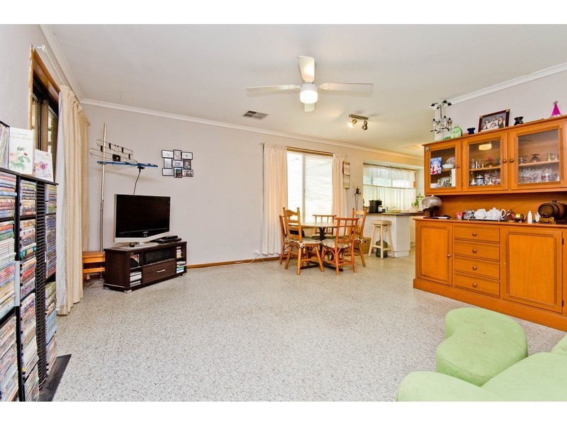 96 Fairbanks Drive, Paralowie SA 5108