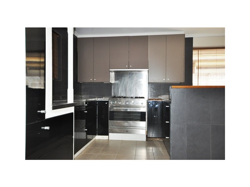 221 Whites Road, Paralowie SA 5108