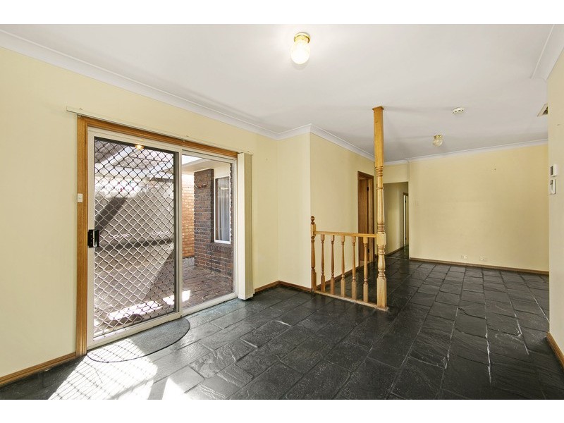 9 De Pledge Court, Wynn Vale SA 5127