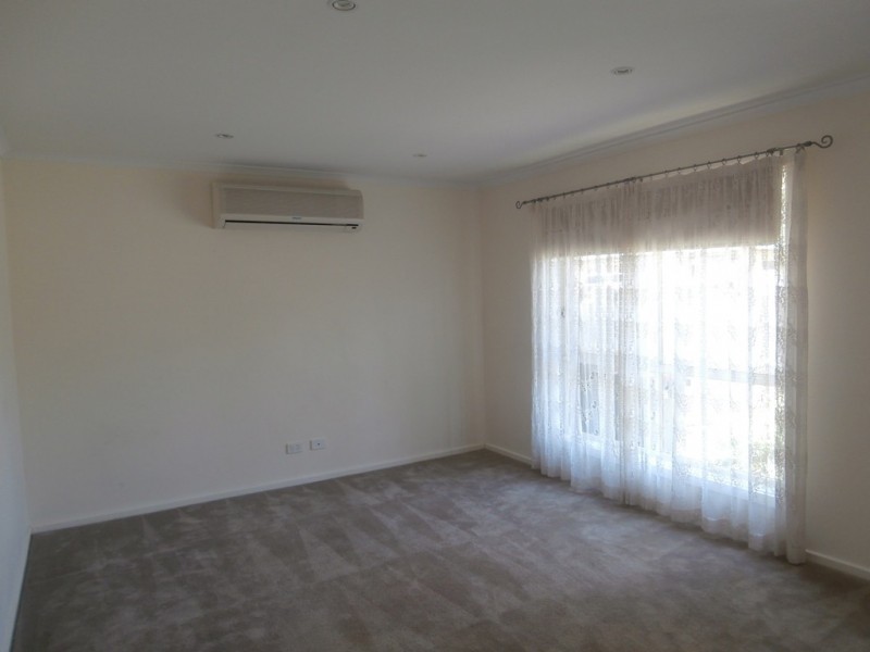 120 Sampson Road, Elizabeth Grove SA 5112