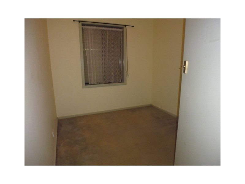 8 Prunus Avenue, Elizabeth Vale SA 5112