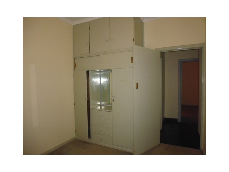 8 Prunus Avenue, Elizabeth Vale SA 5112