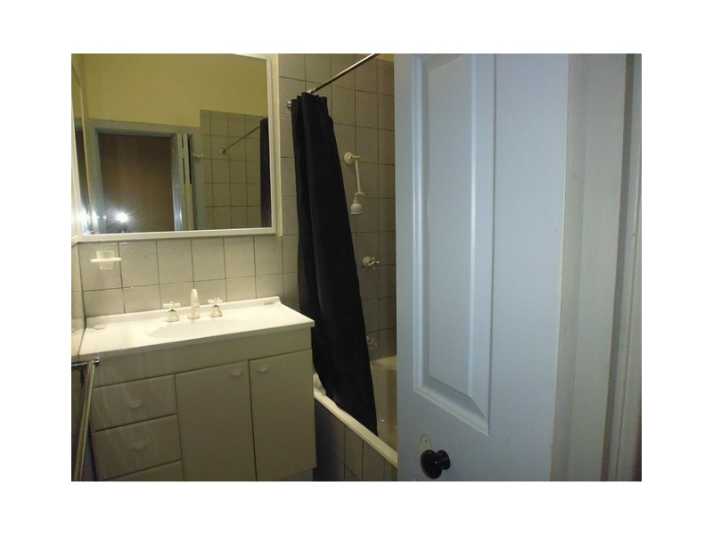 8 Prunus Avenue, Elizabeth Vale SA 5112
