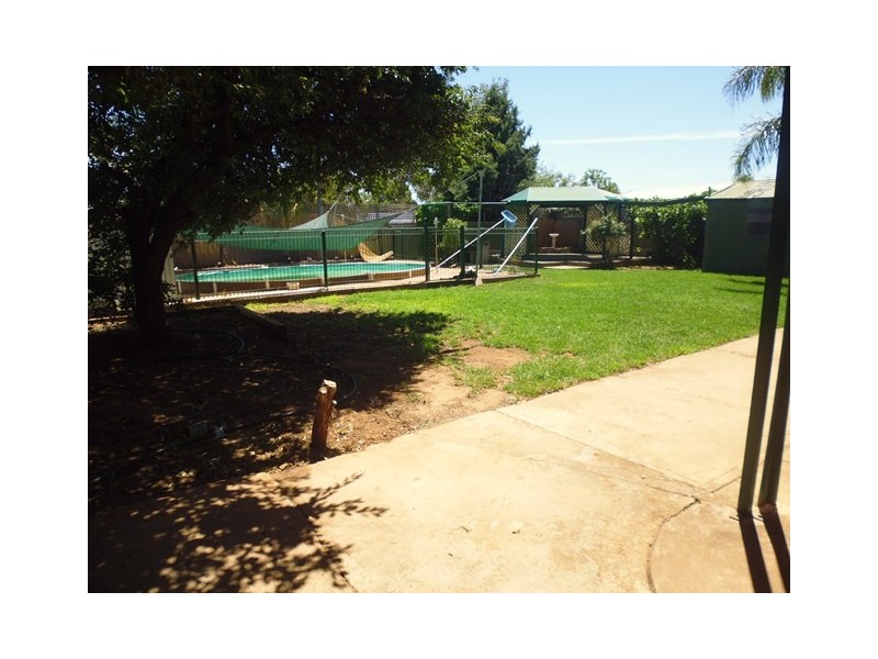 8 Prunus Avenue, Elizabeth Vale SA 5112