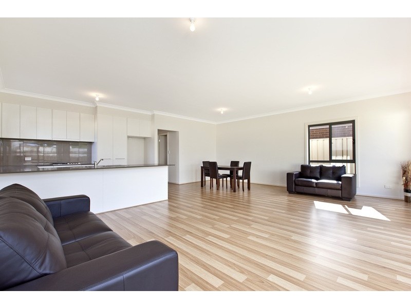 2/53 Kings Road, Salisbury Downs SA 5108