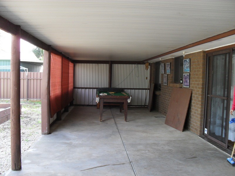 5 Atkinson Drive, Burton SA 5110