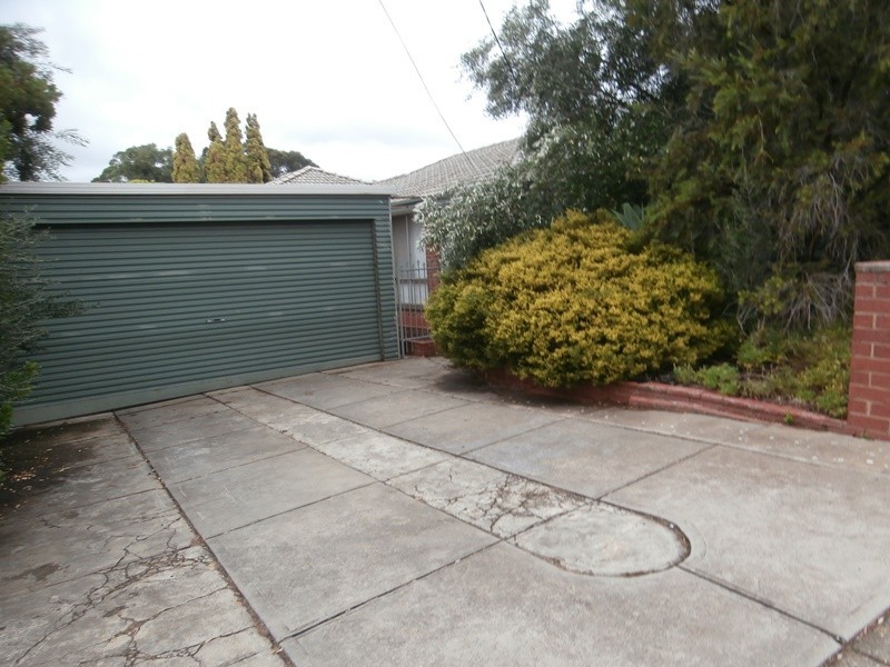 21 Jirra Place, Modbury Heights SA 5092