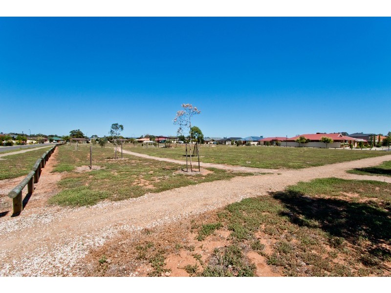 9 Lucy Street, Burton SA 5110