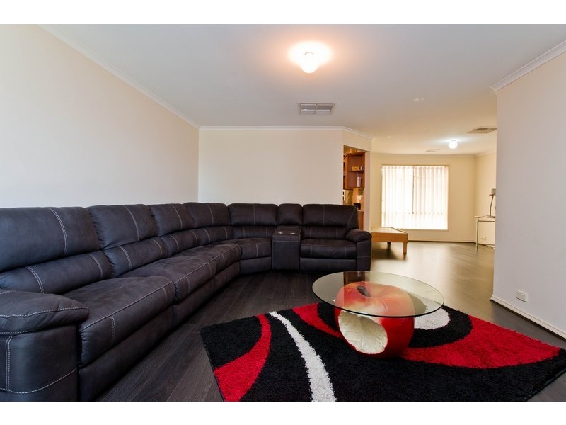 4 Emu Court, Paralowie SA 5108