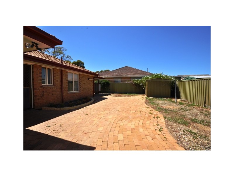 2 Osborne Avenue, Salisbury Plain SA 5109