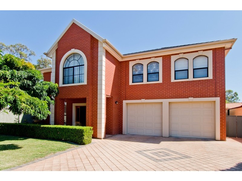 6 Lakewood Court, Mawson Lakes SA 5095