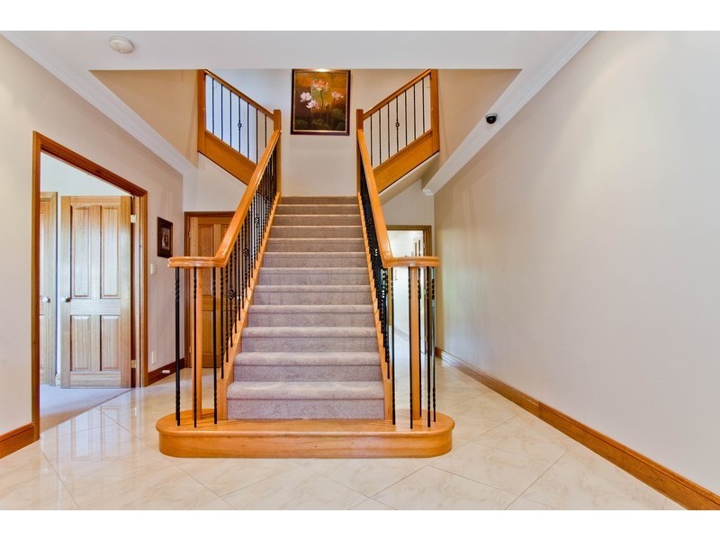 6 Lakewood Court, Mawson Lakes SA 5095