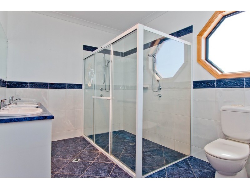 6 Lakewood Court, Mawson Lakes SA 5095