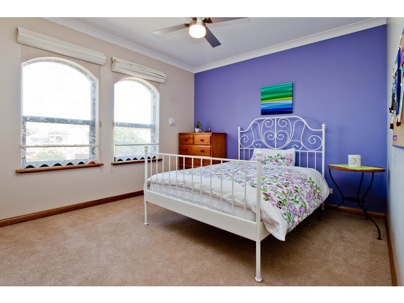 6 Lakewood Court, Mawson Lakes SA 5095