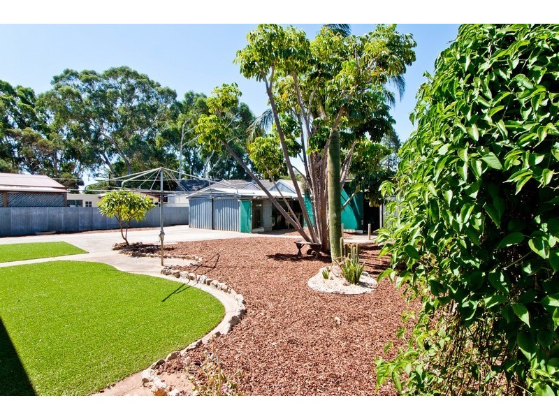 6 Goodall Crescent, Salisbury SA 5108