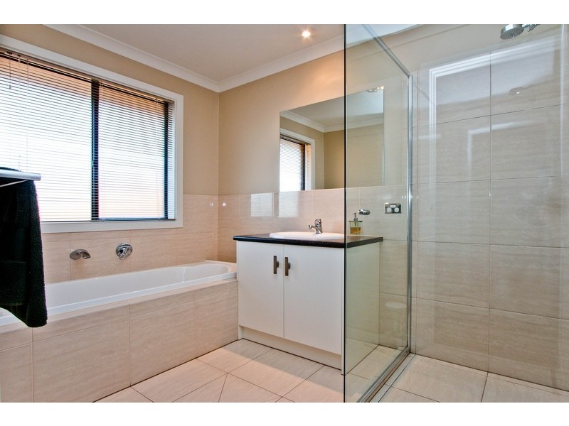 21 Prominent Rise, Hillbank SA 5112